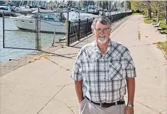  ?? BOB TYMCZYSZYN THE ST. CATHARINES STANDARD ?? Hank Beekhuis, president of the Port Dalhousie Conservanc­y, says the small village feel must be maintained.