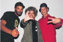  ??  ?? Faizel Kleynhans (left) from Plett Active Youth who organises the Hip Hop vs Crime events, TV presenter Melrock, and legendary dancer from Prophets of da City Ramone Dewet. Photo: Supplied