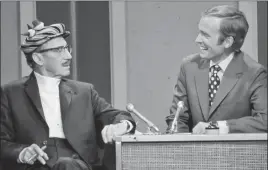  ?? ?? Groucho Marx (left) and Dick Cavett