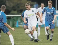  ??  ?? The Blues in white... Selsey in action at Storringto­n Picture: Chris Hatton