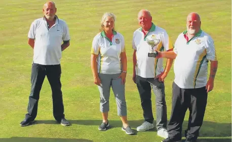  ?? ?? Jane Gray, Terry Chriss and Brian Maughan receiving the Stratton Cup at Pulborough BC