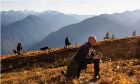  ?? Photograph: Kari Medig ?? Five veterans sponsored by the Invictus Games Foundation join guides from Wild Bear Lodge in the Selkirk Mountains, British Columbia.