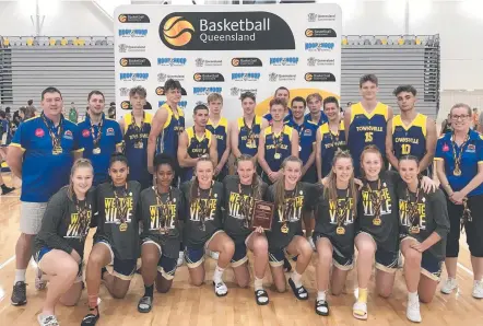  ?? Picture: SUPPLIED ?? PRETTY SPECIAL: The Townsville basketball men’s and girls division one teams pose with their medals.