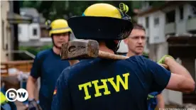  ??  ?? As Germany mourns after deadly floods devasted swaths of the country, the cleanup operation carries on