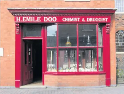  ??  ?? Doo’s Chemist, once of Netherton, now faithfully restored at the Black Country Living Museum