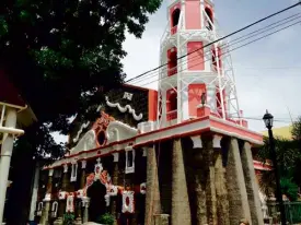  ??  ?? CALUMPIT Church