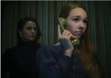  ?? FX ?? In The Americans, Elizabeth (Keri Russell) isn’t just teaching her daughter Paige (Holly Taylor), she’s explaining herself, Johanna Schneller writes.