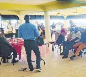  ?? (Photos: Anthony Lewis) ?? Negril residents and hoteliers at a recent community meeting with senior officers from the National Water Commission.
