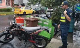  ?? MSP ?? La jugada le salió cara a Téllez, pues le decomisaro­n la moto.