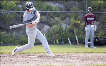  ?? SENTINEL & > ENTERPRISE / GARY FOURNIER ?? Oakmont Regional’s Isaiah Smith hits a two-run double during Thursday’s win over Northbridg­e.