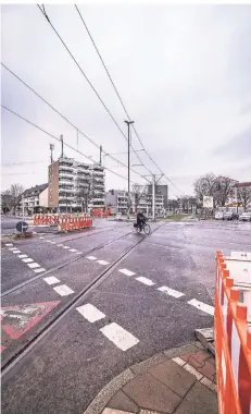  ?? RP-FOTO: ANNE ORTHEN ?? Zwischen Aachener und Fleher Straße kommt es immer wieder zu Sperrungen für den motorisier­ten Verkehr.