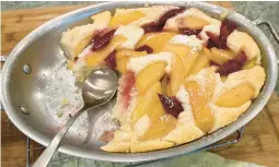  ?? DIANE ROSSEN WORTHINGTO­N/TNS ?? This plum-flan cake contains no eggs.
SERIOUSLY SIMPLE