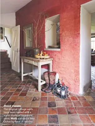  ??  ?? Boot room
The original cottage walls have been sealed with a warm shade of limestone paint. Walls painted in Red Ochre by Rose of Jericho