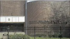  ?? TRENTONIAN FILE PHOTO ?? Trenton Board of Education building on S. Clinton Ave.