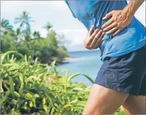  ??  ?? La causa del dolor abdominal transitori­o relacionad­o con el ejercicio es desconocid­a, según los expertos