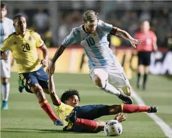  ?? /GETTY IMAGES ?? Lionel Messi ayudó a la Albicelest­e a terminar el año como líder mundial.