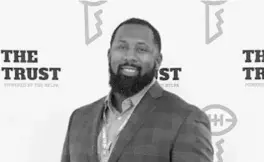  ?? COURTESY ?? Martez Edwards, who has held positions in four other states since 2011, was named football coach at East Ridge High.