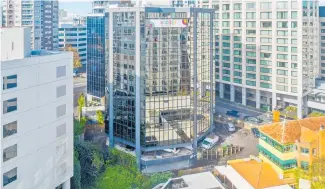  ?? ?? 3 City Rd, a contempora­ry office tower in the CBD with establishe­d tenants across a mix of businesses.