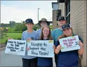  ?? lorene Parker ?? Members of the Polk County Show Team collected donations during the annual Chick-fil-A Cow Appreciati­on Day event.