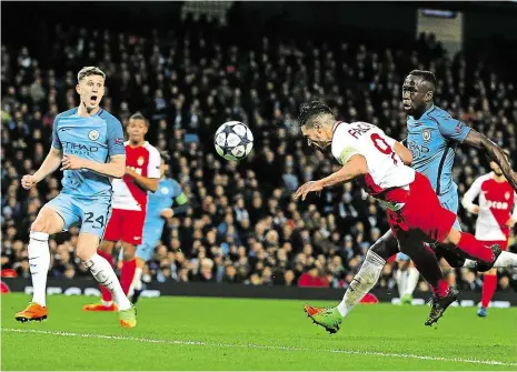  ?? Foto: AP ?? Osm Mezi střelce osmi gólů, jež padly v utkání Manchester City – Monako (5:3), se dvakrát zapsal i útočník Radamel Falcao.