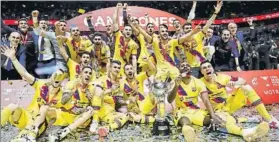  ?? FOTO: RFEF ?? Los jugadores del Barça celebraron el título de la Copa de España de fútbol sala.