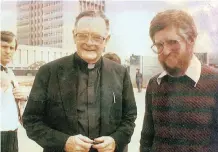  ?? | Independen­t Newspaper Archives ?? Kearney with Archbishop Denis Hurley, having been released after enduring 17 days of detention without charge. The ‘Hurley’ case establishe­d an important legal precedent that helped Paddy and other detainees.