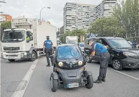  ?? EFE ?? Control. Quieren que la Policía garantice el respeto de las medidas.