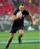  ?? ROSS GIBLIN/STUFF ?? The All Blacks are waiting to hear whether Israel Dagg’s knee injury will require a long-term absence.