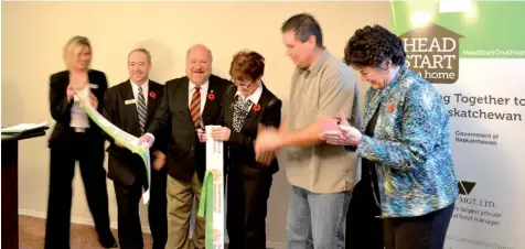  ??  ?? Ribbon Cutting (l-r) Wanda Hunchak, Vice-Pres. of Westcap Mgt. Ltd.; Rick Morin, Vice Pres. Retail Services Conexus Credit Union; Mayor Glenn Hagel; The Honourable June Draude, Minister of Social Services and Minister responsibl­e for Saskatchew­an...