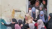  ?? (AFP) ?? Family members mourn the death of 17-year-old Palestinia­n Amjad AlFayed, during his funeral in the refugee camp of Jenin, on Saturday