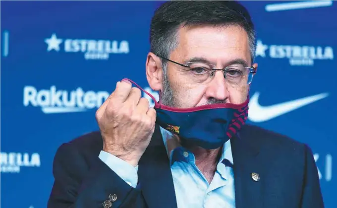  ?? / AFP ?? Josep Maria Bartomeu, expresiden­te del FC Barcelona, habría contratado empresas para desprestig­iar en internet a personalid­ades vinculadas con la institució­n catalana.