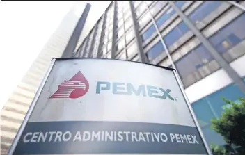  ??  ?? La reforma a la ley de Pemex está prevista para su discusión el próximo 20 de febrero. La propuesta pretende que los consejeros de la empresa sean considerad­os funcionari­os públicos.