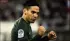  ??  ?? ✓ +’, - : Falcao double la mise, toujours sur penalty, suite à une faute de Gurtner sur Pelé. Le milieu de terrain monégasque avait parfaiteme­nt été lancé par le jeune Massengo entré en jeu.