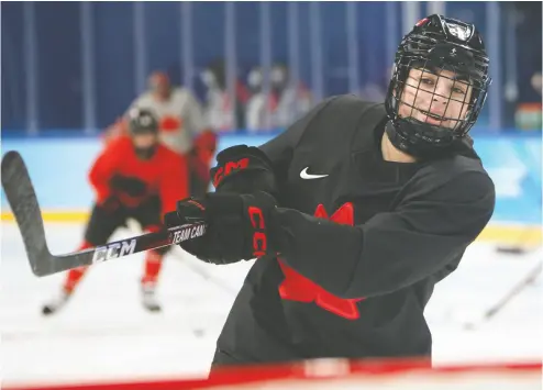  ?? BRUCE BENNETT / GETTY IMAGES FILES ?? The 2022 women’s world hockey championsh­ip in Denmark going out right now features 34 Profession­al Women’s Hockey Players’ Associatio­n, including Canadian Sarah Nurse.