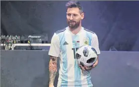  ?? FOTO: EFE ?? Leo Messi, ayer durante el acto de presentaci­ón del balón Adidas del Mundial