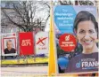  ?? FOTO: STÄBLER ?? Durch die Ausgangsbe­schränkung­en konnten die Wahlplakat­e nicht erneuert werden.