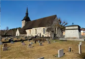  ?? FOTO: ALBIN TINGSTEDT ?? Botkyrka kyrka stänger under vintern för att spara el.