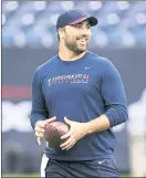  ?? BOB LEVEY — GETTY IMAGES ?? Tom Savage, once the starting Texans QB, made his 49ers debut, doing scout-team work.