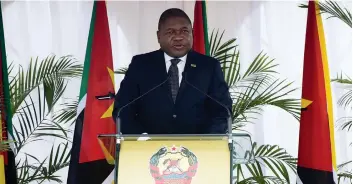  ?? DR ?? O Presidente moçambican­o quer imprimir uma nova dinámica de acção nas Forças Armadas