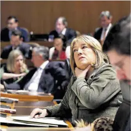  ?? ?? La consejera de Presidenci­a, Tomasa Hernández, en un pleno.