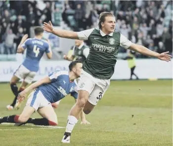  ??  ?? 2 Jason Cummings, who has joined Rangers on loan, left, scored eight goals in 11 games against the Ibrox club while at Hibs, above. Kris Commons, right, says Cummings reminds him of Leigh Griffiths eight or nine years ago before Brendan Rodgers worked...