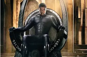  ??  ?? Blockbuste­r Black Panther est un phénomène culturel aux Etats-Unis. Ici, l’acteur principal, Chadwick Boseman, est le premier super-héros noir créé par Marvel.