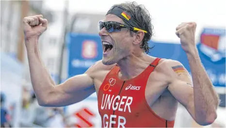  ?? FOTO: ARCHIV ?? Der Triathlon-Weltmeiste­r Daniel Unger möchte in Sigmaringe­n sein Wissen als Trainer weitergebe­n.