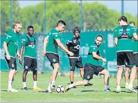  ?? FOTO: SPORTING CP ?? Mathieu sigue entrenando con el Sporting de Lisboa a prueba