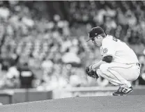  ?? Elizabeth Conley / Staff photograph­er ?? Facing a 100-loss Arizona team Sunday, Zack Greinke gave up five runs in four innings to add to his recent struggles.