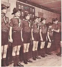  ??  ?? When the Montreal Standard featured the Preston Scout House and its associated Boy Scout organizati­ons in 1947, they received nationwide fame. Here, inside the Scout House, Eagle Patrol is examined by assistant Scout master Gilles Bourque.