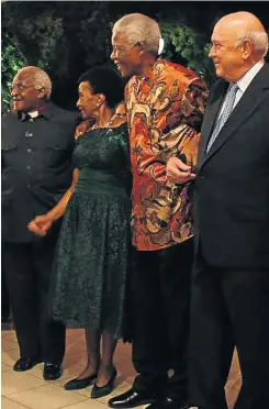  ?? Picture: Mark Wessels ?? Archbishop Emeritus Desmond Tutu, Zanele Mbeki, Nelson Mandela and FW De Klerk at De Klerk's 70th birthday party at the Mount Nelson Hotel.