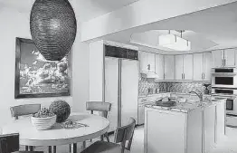  ?? Creators Syndicate photo ?? Most new home developmen­ts, from single-family homes to townhouses to condominiu­ms, are designed under the assumption that everyone wants a large, open kitchen.