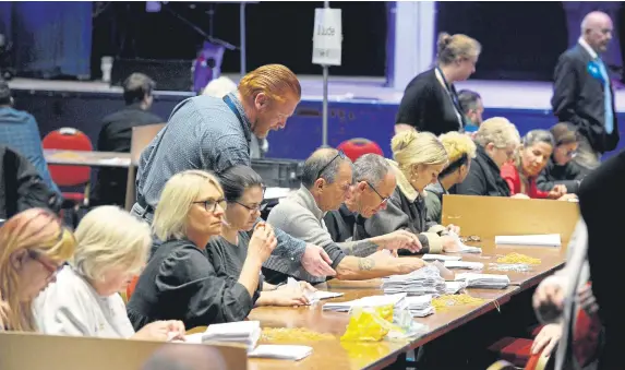  ?? Picture: Sarah Standing (040523-7735) ?? The count last week at Portsmouth Guildhall.