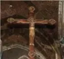  ??  ?? Romaanse Christus op het kruis.